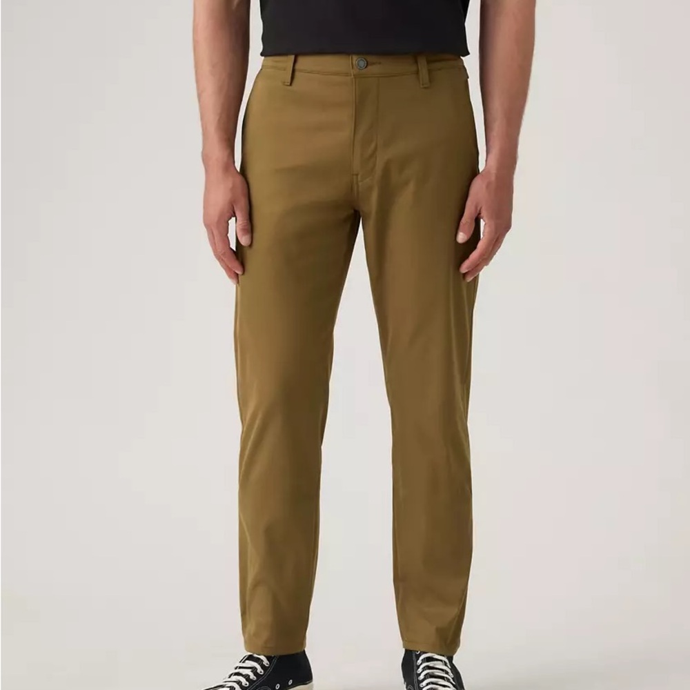 Levi's Men's XX Chino Standard Taper pants